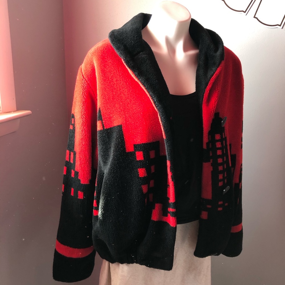 Nordic lights small black and red fuzzy coat - Picture 4 of 6